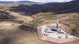 Near-real-time monitoring of North American unconventionals activity from space